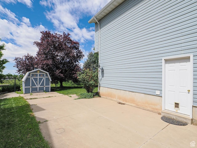 1090 E 2125 N, Layton, UT 84041 - garage with a storage unit