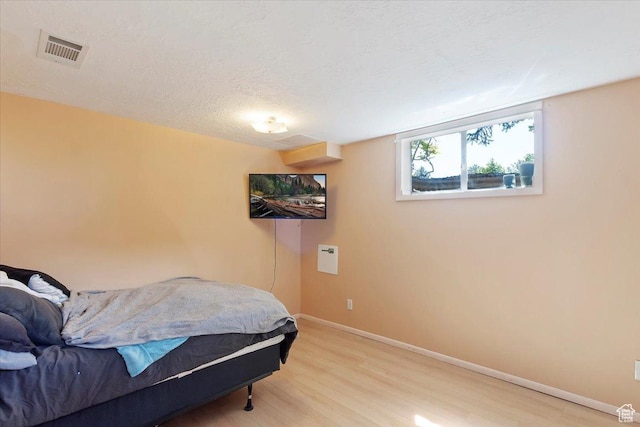 2377 S 150 E, Bountiful, UT 84010 - bedroom with light wood-style floors and baseboards