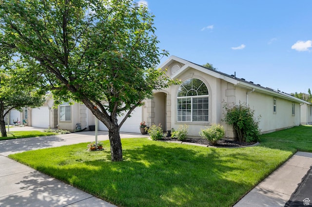 429 W 90 N, American Fork, UT 84003 - single story home with concrete driveway, a garage, stucco siding, and a front yard