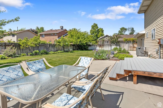 1064 E 200 N, Orem, UT 84097 - view of patio featuring outdoor dining area, central AC, and a residential view
