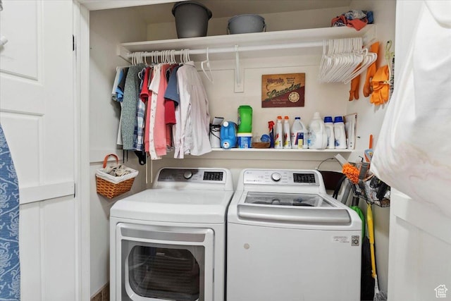 255 W 2700 N Unit 31, Pleasant View, UT 84414 - washroom with washer and dryer