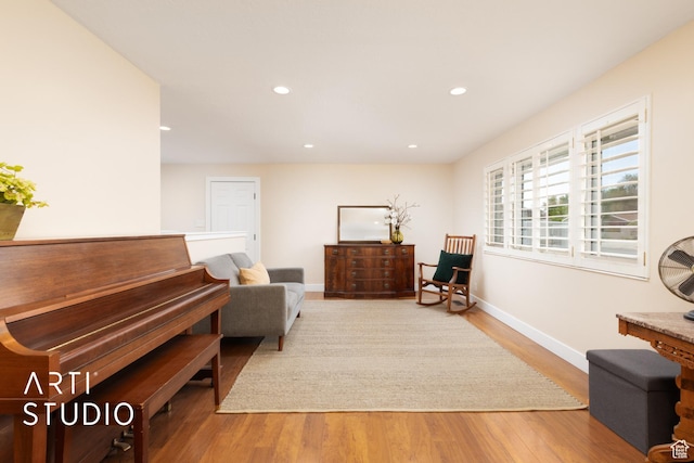 950 E 120 S, Orem, UT 84097 - sitting room featuring wood finished floors, baseboards, and recessed lighting