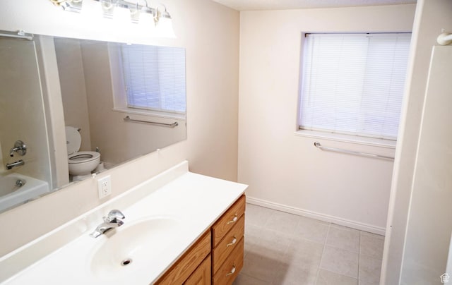 398 S 900 E, Smithfield, UT 84335 - full bathroom with vanity, toilet, tile patterned flooring, and baseboards