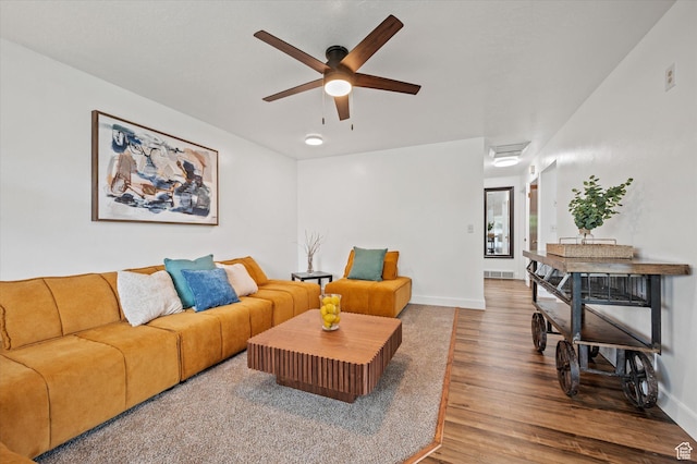 430 W 550 N, Logan, UT 84321 - living room featuring wood finished floors, ceiling fan, and baseboards