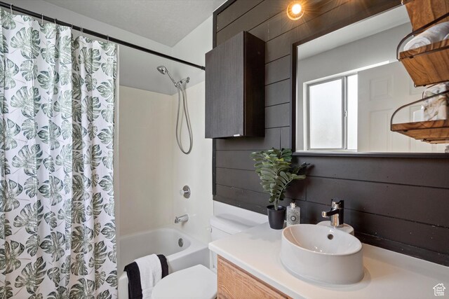 714 N 300 W, American Fork, UT 84003 - full bathroom featuring toilet, shower / bathtub combination with curtain, and vanity