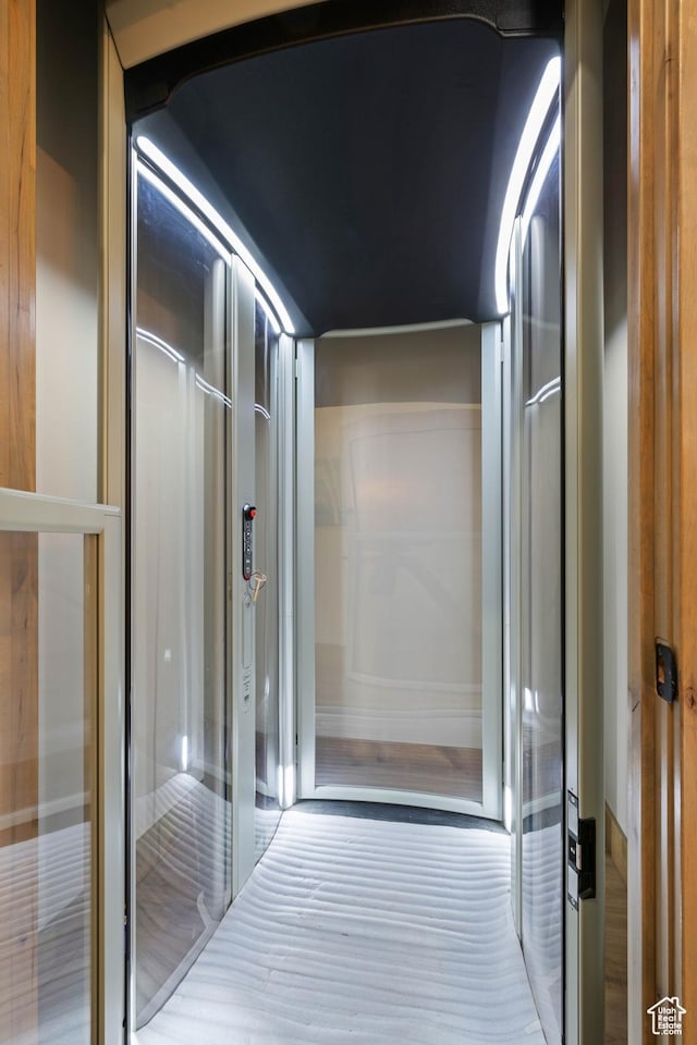 466 N Elk Dr, Brian Head, UT 84719 - hallway featuring elevator