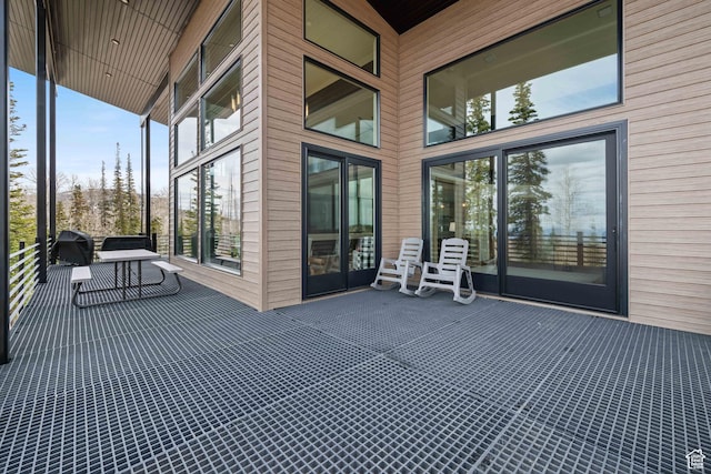 466 N Elk Dr, Brian Head, UT 84719 - view of patio / terrace