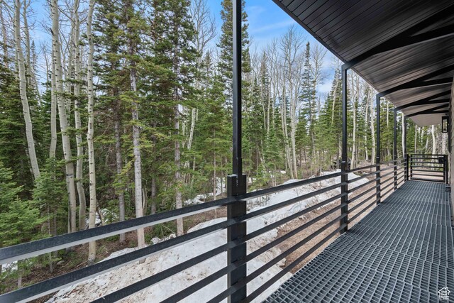 466 N Elk Dr, Brian Head, UT 84719 - view of balcony