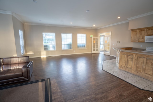 509 N Belmont Pl E Unit 171, Provo, UT 84606 - kitchen featuring white appliances, dark wood-style floors, ornamental molding, baseboards, and open floor plan