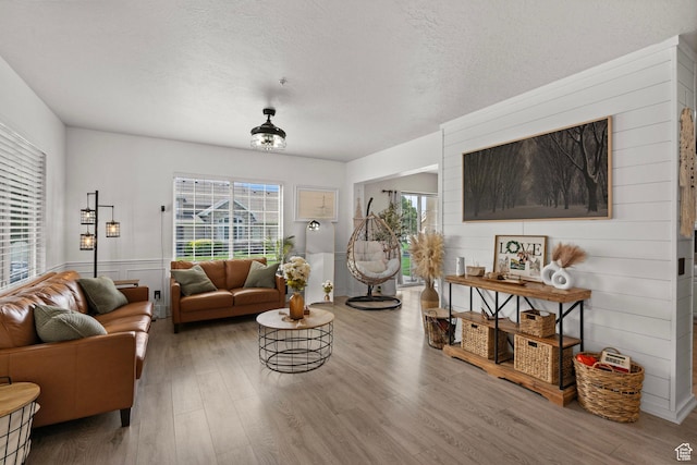 152 S 930 E, American Fork, UT 84003 - living room with wood finished floors and a textured ceiling