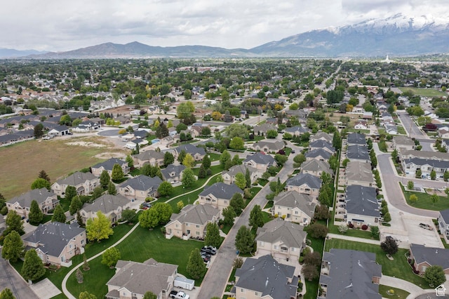 152 S 930 E, American Fork, UT 84003 - aerial overview of property's location featuring mountains and nearby suburban area
