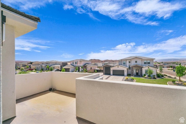 2725 E Ashwood Ln, St George, UT 84790 - balcony featuring a residential view