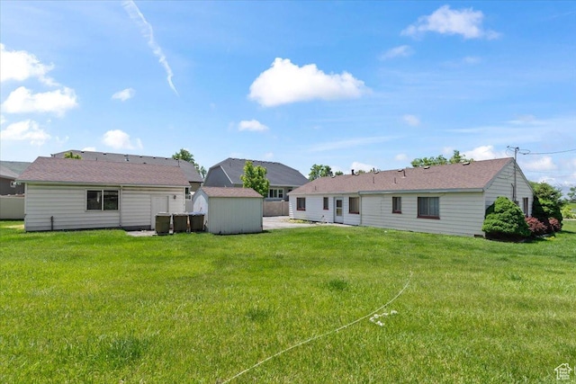 12525 S 1300 E, Draper, UT 84020 - back of house featuring a yard