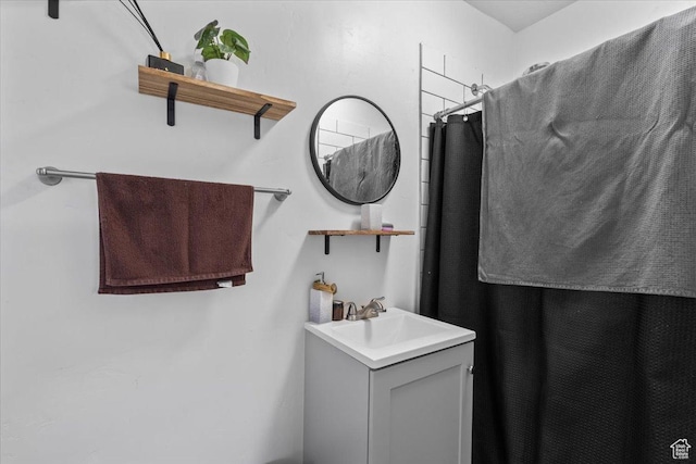 12525 S 1300 E, Draper, UT 84020 - bathroom featuring vanity and curtained shower