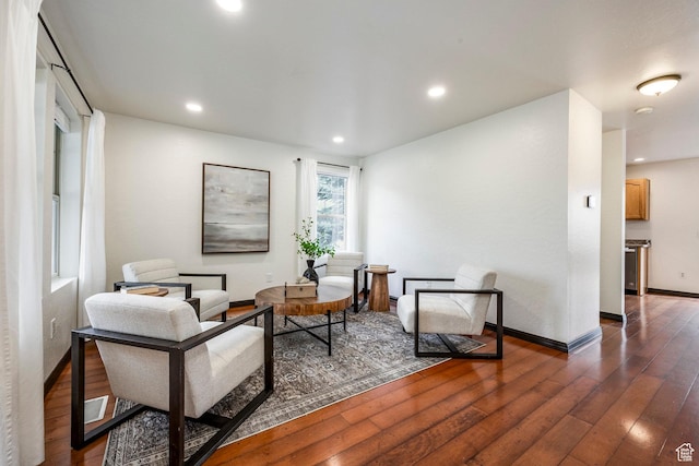 1189 E Fox Crest Dr, Park City, UT 84098 - sitting room with dark wood-style flooring, recessed lighting, and baseboards