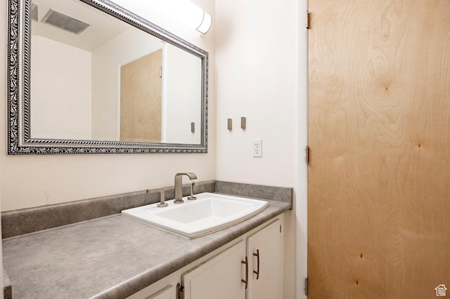 2006 E Creek Rd, Sandy, UT 84093 - bathroom with vanity