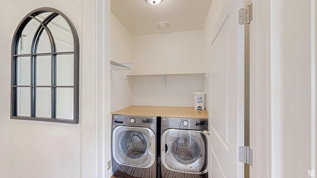 492 N 910 E, Salem, UT 84653 - laundry room featuring washer and clothes dryer