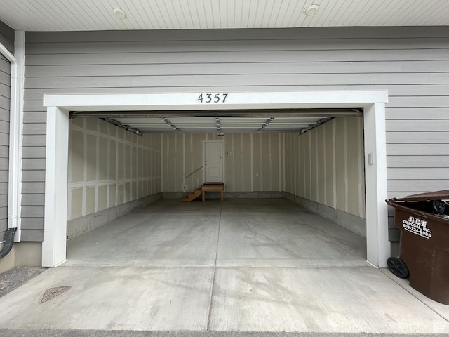 4357 E Longleaf Ln, Eagle Mountain, UT 84005 - view of garage