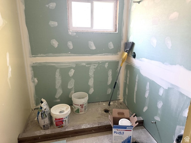 4471 S Honeywood Ln, West Valley City, UT 84120 - view of bathroom