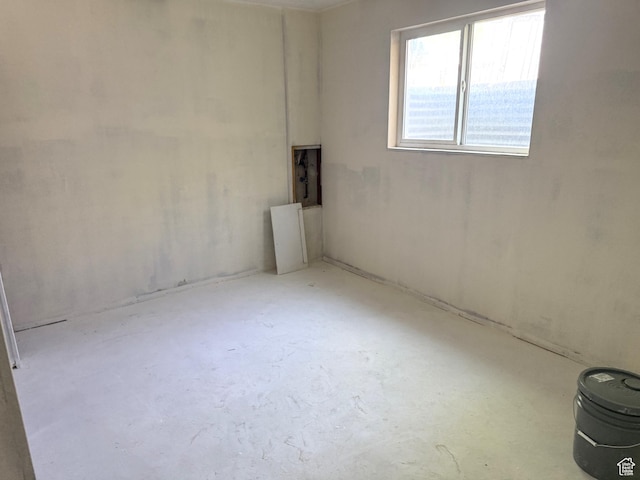 4471 S Honeywood Ln, West Valley City, UT 84120 - empty room featuring concrete floors
