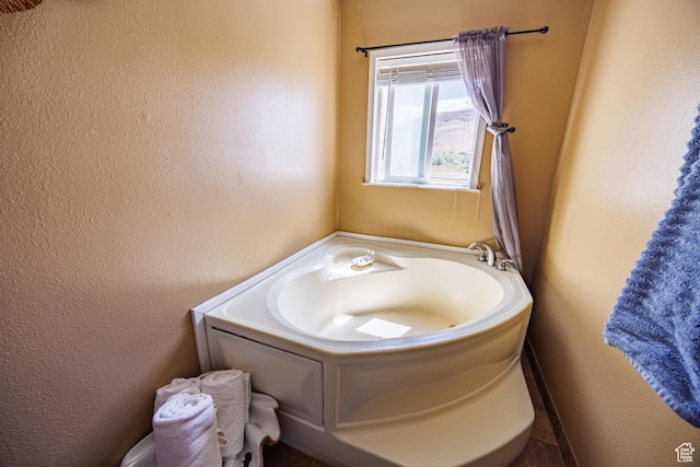 1085 S S River Ridge Ln, Joseph, UT 84739 - bathroom featuring a garden tub