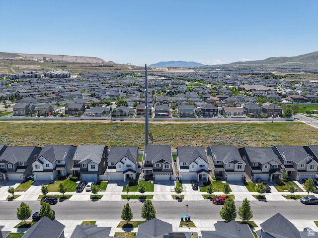 957 W Mckenna Rd, Bluffdale, UT 84065 - aerial view of residential area featuring a mountain backdrop