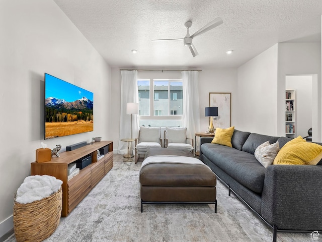 1031 W 360 S, American Fork, UT 84003 - living area with ceiling fan and a textured ceiling