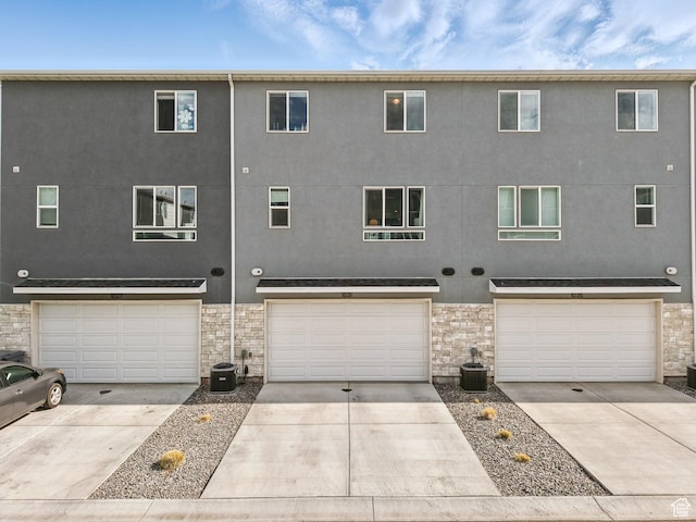1031 W 360 S, American Fork, UT 84003 - rear view of property featuring stucco siding and an attached garage