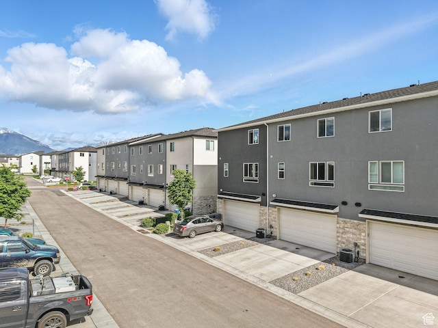 1031 W 360 S, American Fork, UT 84003 - view of asphalt street featuring a residential view