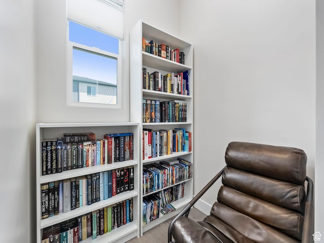 1031 W 360 S, American Fork, UT 84003 - living area featuring wood finished floors and baseboards