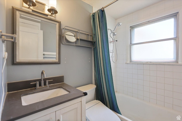 80 S 400 E, Clearfield, UT 84015 - full bath with toilet, shower / bathtub combination with curtain, and vanity
