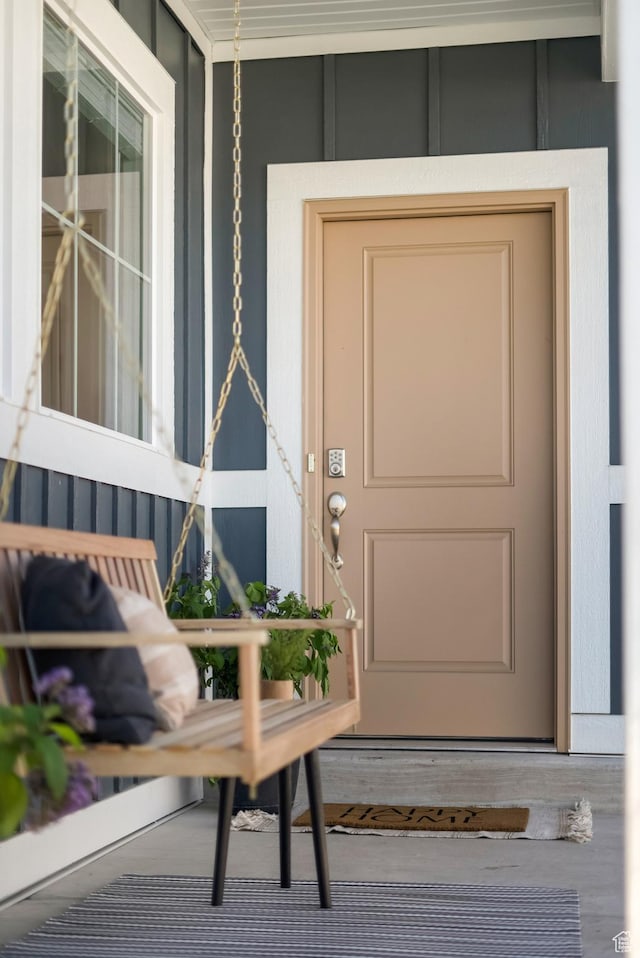 473 N Northshore Dr, Saratoga Springs, UT 84045 - doorway to property featuring a porch