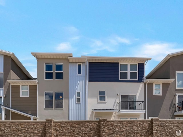 898 S 2560 E, Spanish Fork, UT 84660 - back of house with stucco siding