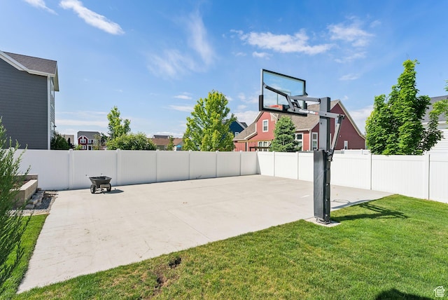 222 S Summer Breeze Ln, Layton, UT 84041 - view of sport court with basketball court