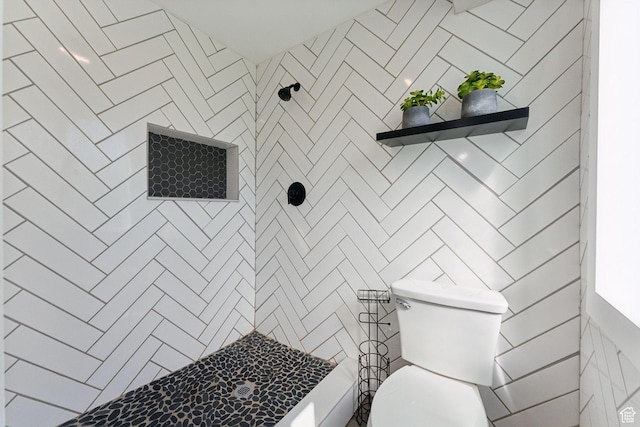 3407 S 325 W, Bountiful, UT 84010 - full bath with tiled shower and toilet