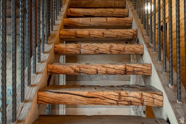 11042 E Wild Elk Mdw, Heber City, UT 84032 - view of staircase