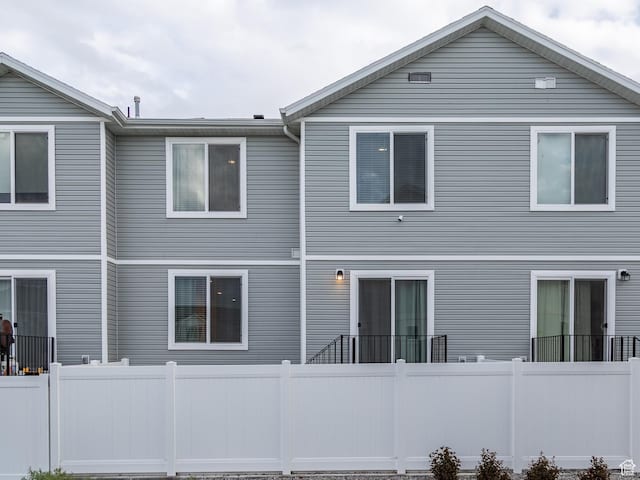 634 W Parker Pl Unit 1060, Grantsville, UT 84029 - view of rear view of property