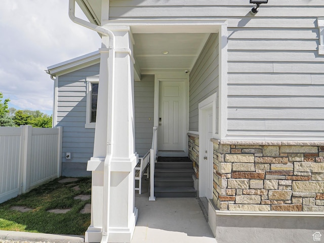 13772 S Kennington Ct E, Draper, UT 84020 - doorway to property featuring stone siding
