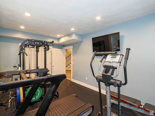 13772 S Kennington Ct E, Draper, UT 84020 - workout room with recessed lighting and baseboards