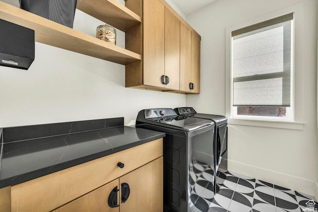 1585 E Black Brush Dr Unit 61, Washington, UT 84780 - laundry area with separate washer and dryer, cabinet space, and baseboards