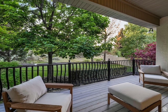 584 S Silver Ln, Alpine, UT 84004 - deck with a lawn
