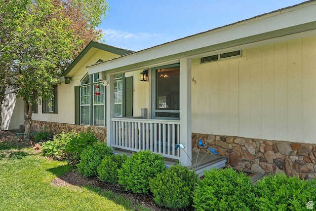 245 S 400 W, Heber City, UT 84032 - entrance to property featuring stone siding and a porch