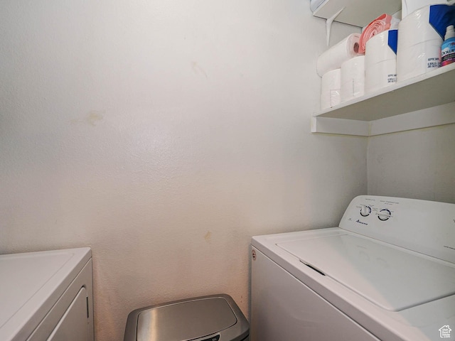 7208 S Station Creek Ln Unit 4B, Cottonwood Heights, UT 84047 - washroom with washing machine and clothes dryer