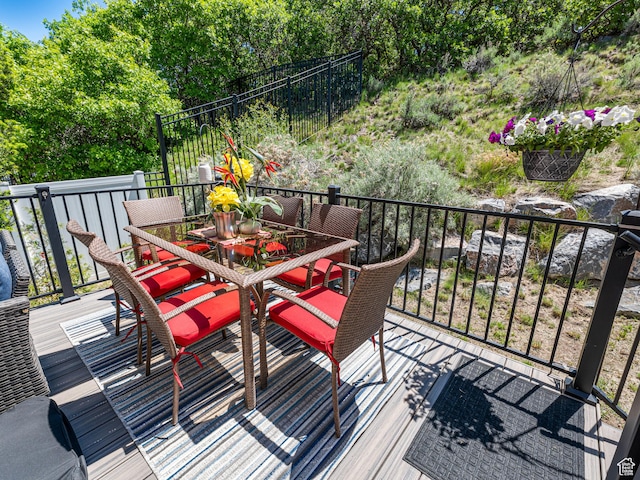 1152 E Gavin Cir, Draper, UT 84020 - deck with outdoor dining space