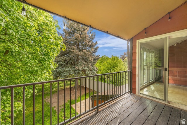 1054 E Lamplighter Dr, River Heights, UT 84321 - view of balcony