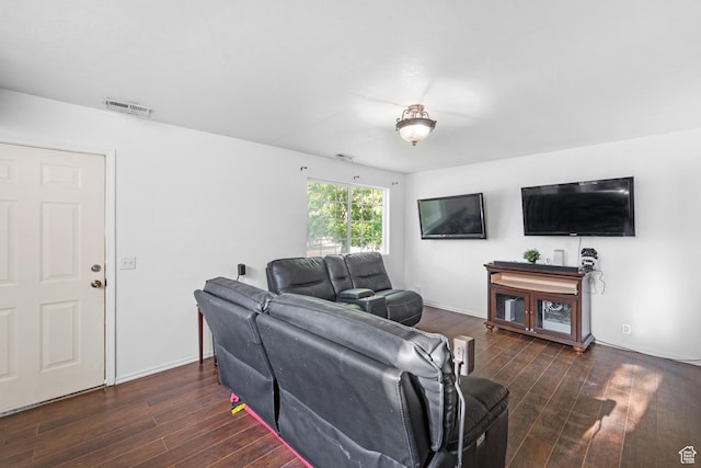 444 E 670 N, Tooele, UT 84074 - living area featuring wood-type flooring