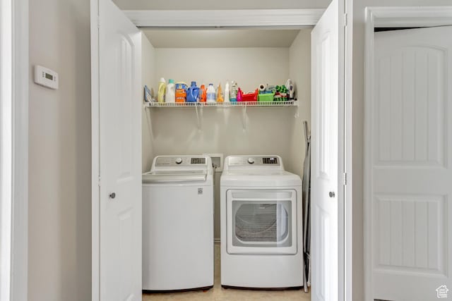 3864 E Cascade Rd, Eagle Mountain, UT 84005 - washroom with washing machine and dryer