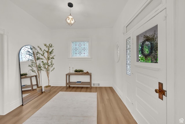 532 E 600 S, Salt Lake City, UT 84102 - entrance foyer with light wood-type flooring and baseboards