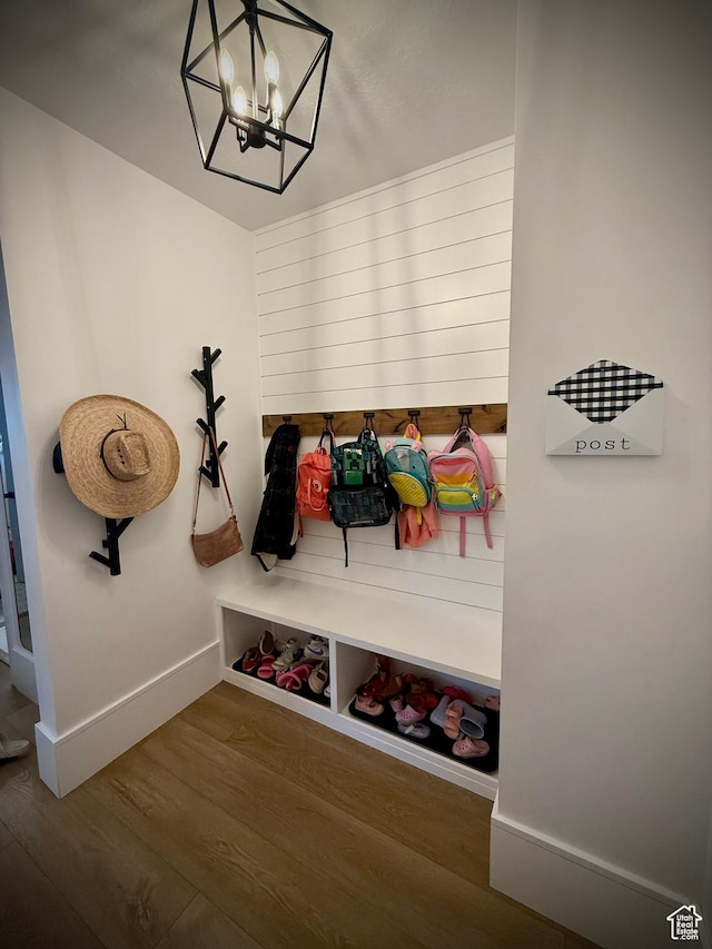 268 N 1400 W, Midway, UT 84049 - mudroom featuring wood finished floors, a chandelier, and baseboards