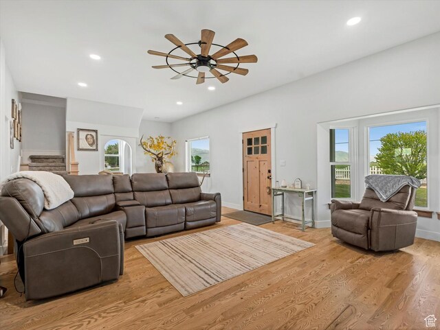 6692 S 3200 W, Benjamin, UT 84660 - living area with a ceiling fan, light wood-type flooring, recessed lighting, and baseboards